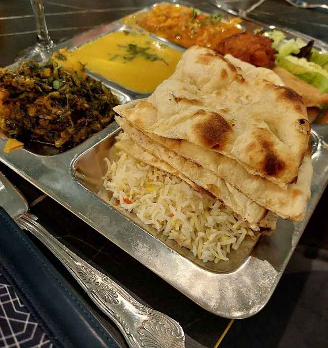 ZOYA Grill & Lounge - King's Cross - 3