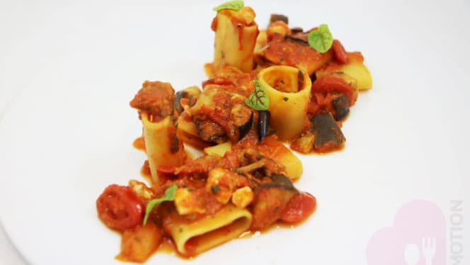 Vox Restaurant & Lounge Bar - 4