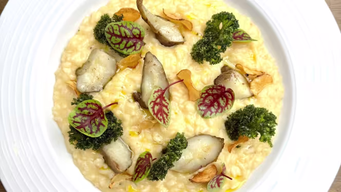 The Plough at Ivy Hatch - 1