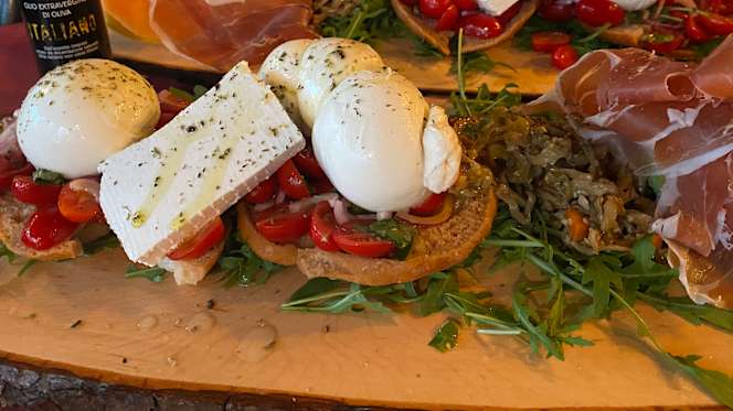 Pizzeria Calabria - Fratelli Scalea - 1