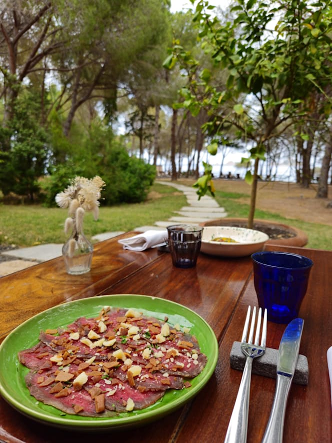 Lanthia Beach Restaurant & Bar - 7