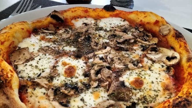 Al Carlotta in Villa Pizzeria - 5