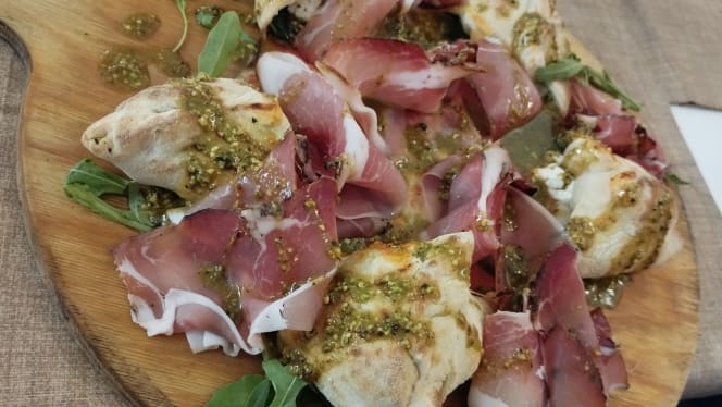 Al Carlotta in Villa Pizzeria - 4