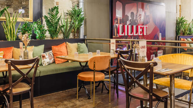 Le Café du Commerce - 2