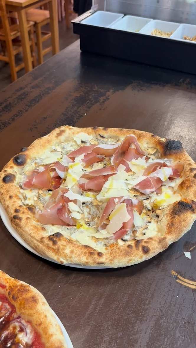 Bianca Pizzeria - 0