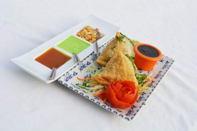 Himalaya Moms Nepalí Indian Restaurant Torrox Costa - 2