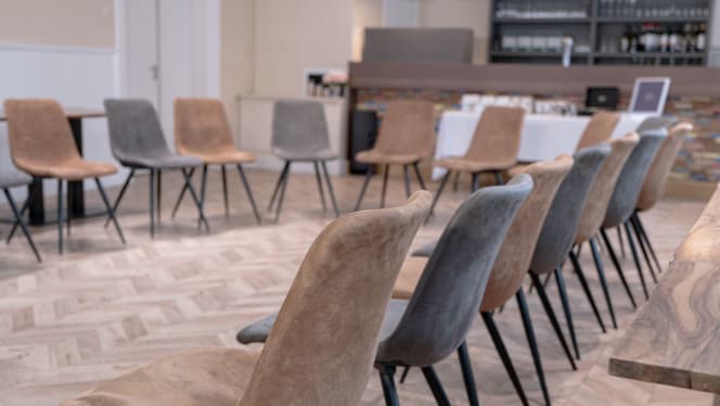 Brasserie Bijna Thuis - 1