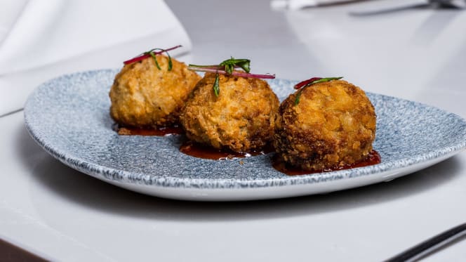 Signature Grillhouse - 4