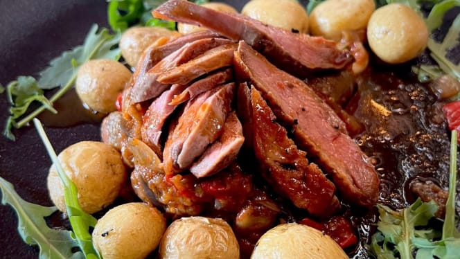 Auberge Provençale Da Bouttau - 1