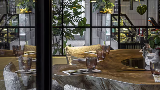 De Poelier Foodbar & Rotisserie - 4