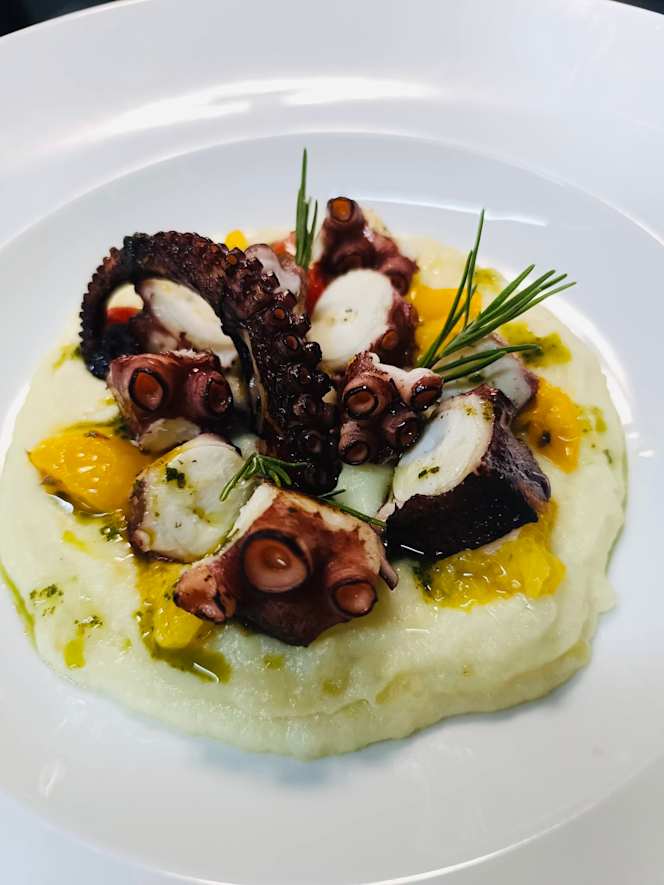 Al Rugantino Ristorante Pizzeria - 1