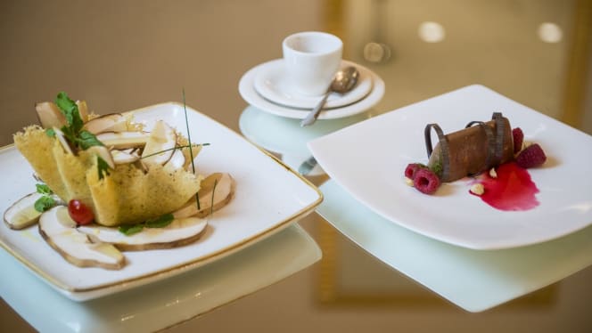 Doney Café & Restaurant - 7