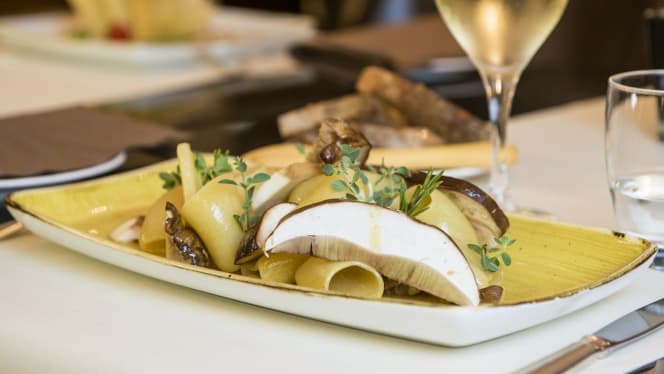 Doney Café & Restaurant - 6