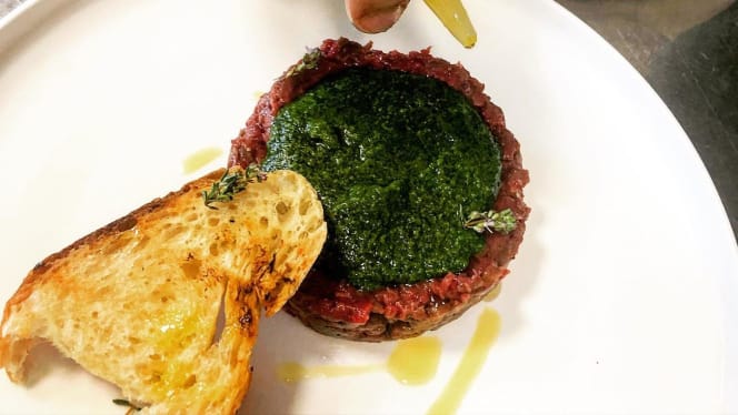 Pepe Enoteca Winebar Food and Spirits - 8