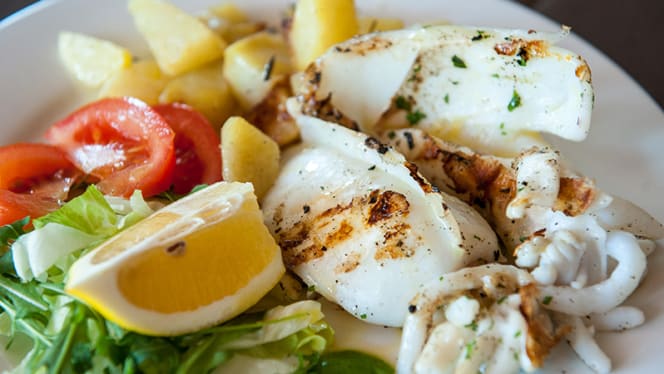 Trattoria La Tortuga - 8