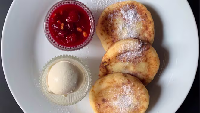 A la Ville de Petrograd - 4