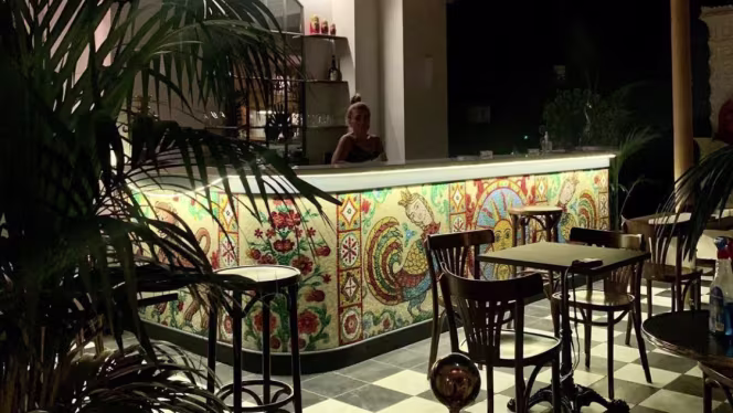 A la Ville de Petrograd - 8