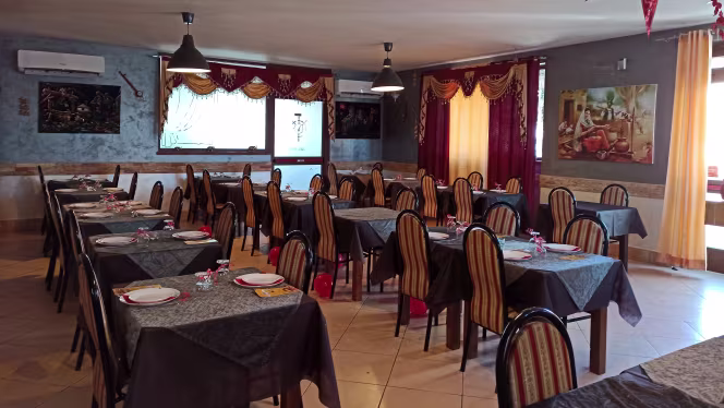 Punjabi village indian restaurant - 8