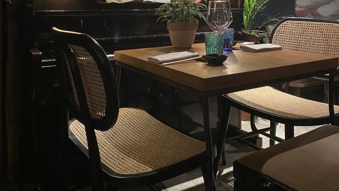 Bonsai Sushi Lounge - 7