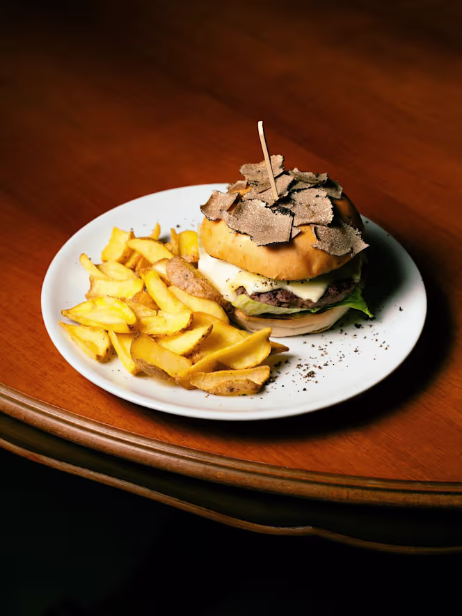 Black Truffle Italian Pub - 7