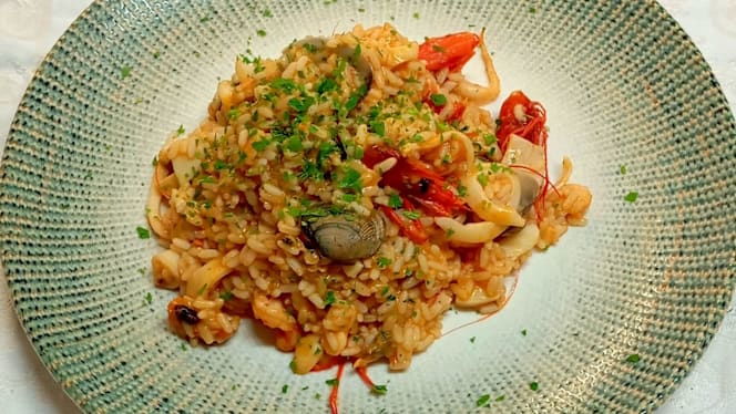 SeaView Restaurant - 3