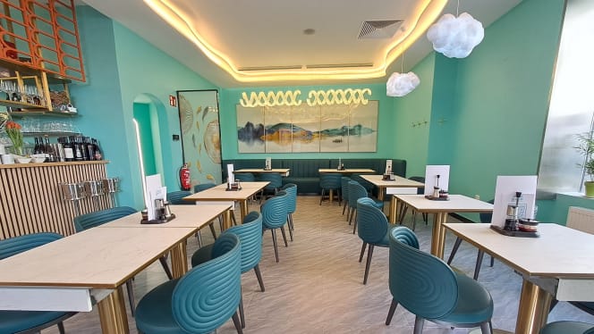 meiwei Chinese Cuisine - 7