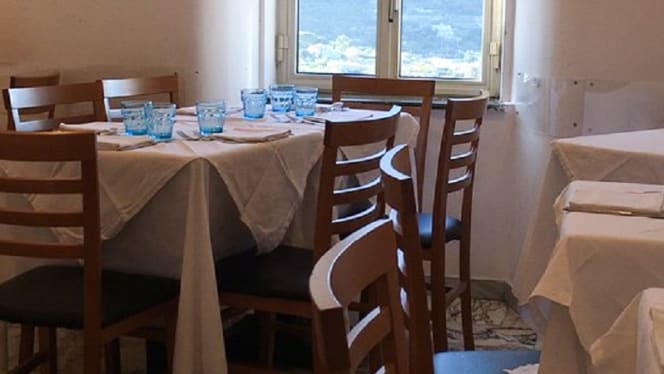 Longano Ristorante Pizzeria - Capri - 8