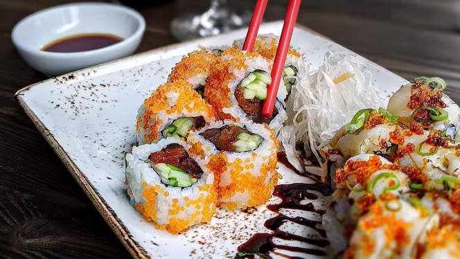 AKIMI Sushi & Asiatische Küche - 2