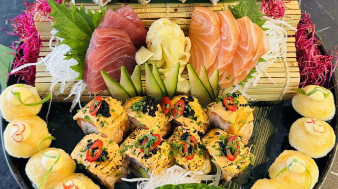 Sushi Avenue Fusion Kitchen - 2