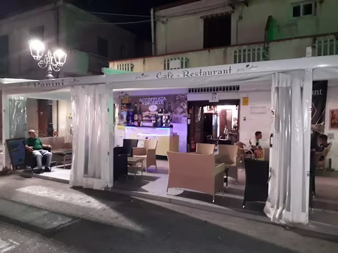Paninoteca Jerry Cafe' Restaurant | Jerry Luxury Catering - 1