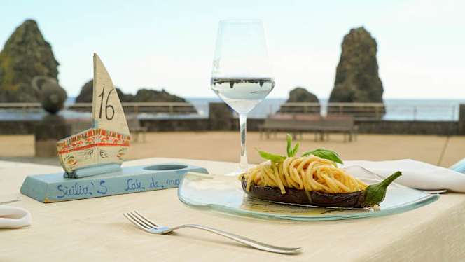 Sicilia's Cafe de Mar - 7
