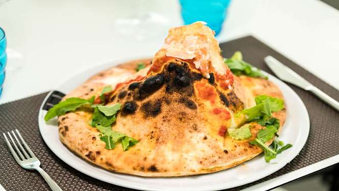 Sicilia's Cafe de Mar - 4