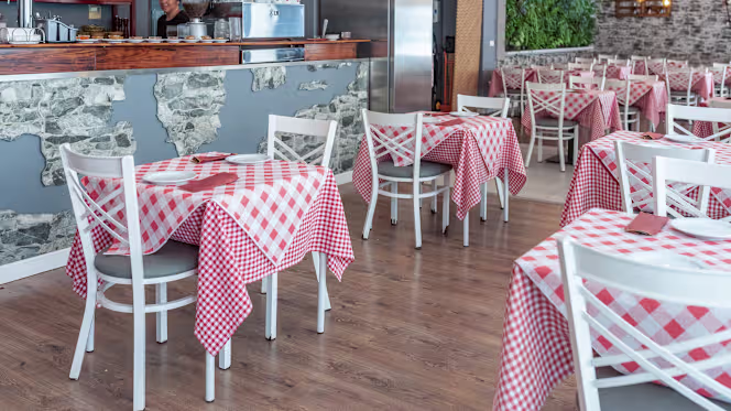 Trattoria Mamma Franca - 8