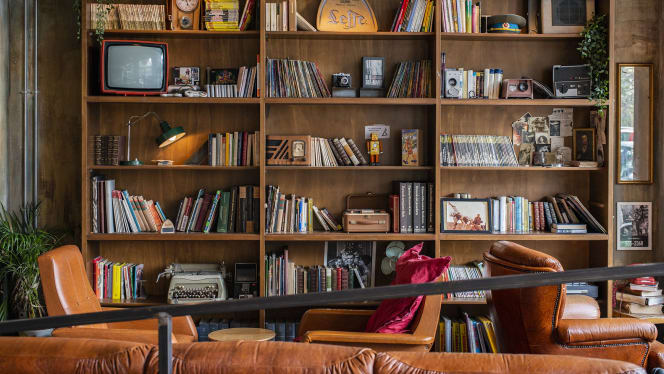 White Rabbit - Roma - 7