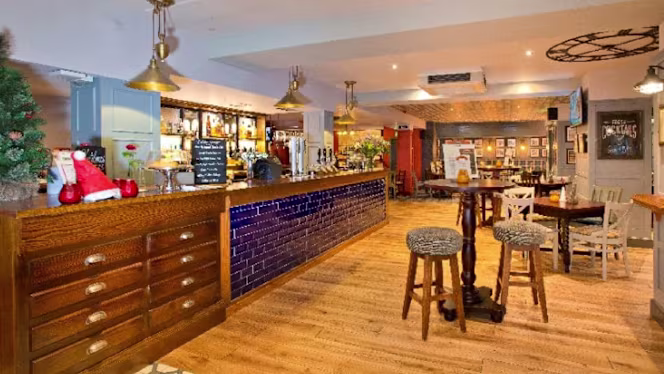 The Station Bearsden - 5