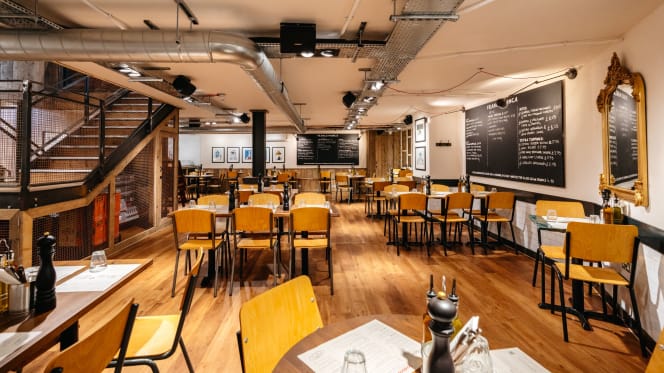 Franco Manca Cardiff - 7