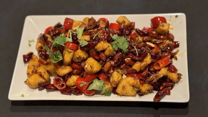 Phoenix Restaurant - 6