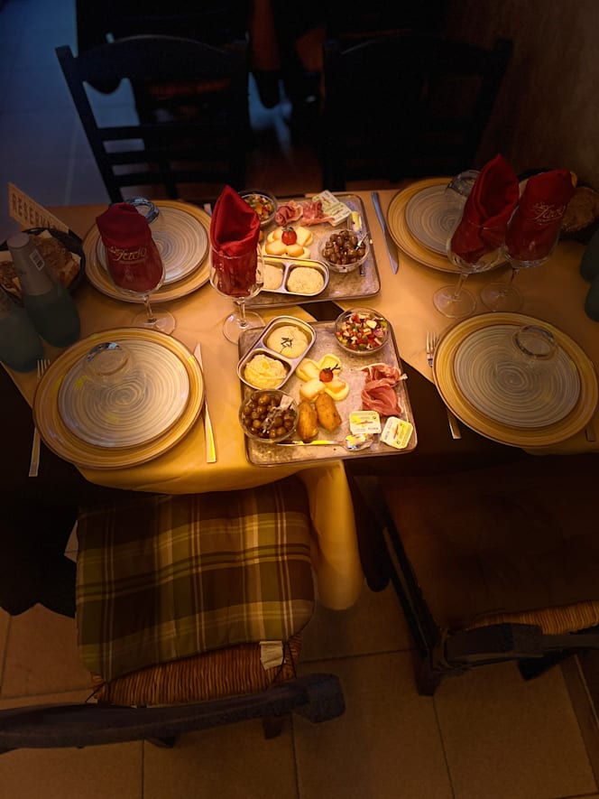 Sr. Fado Restaurante Típico - 8