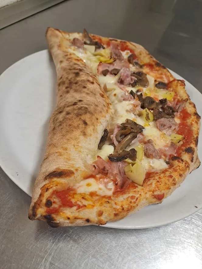 Malibù Pizzeria - 5