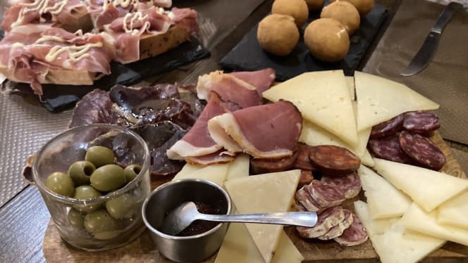 La Bodeguita tapas et pinchos - 5