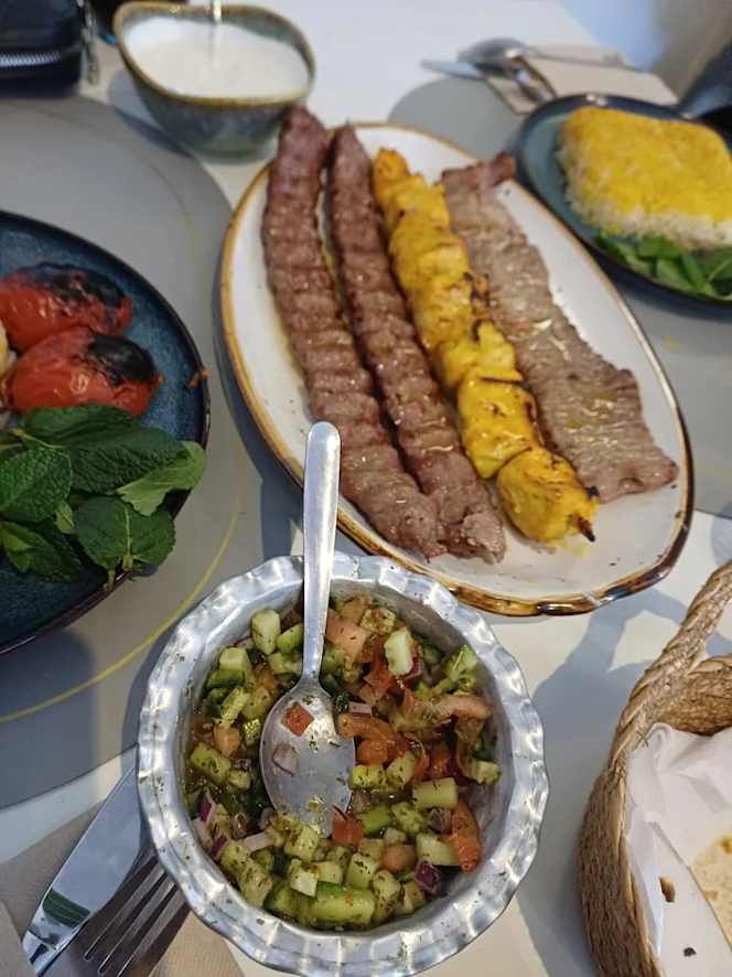 Azafran persian grill and smash burgers - 9