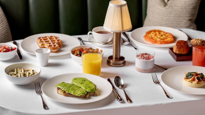 Claridge's Restaurant - 5