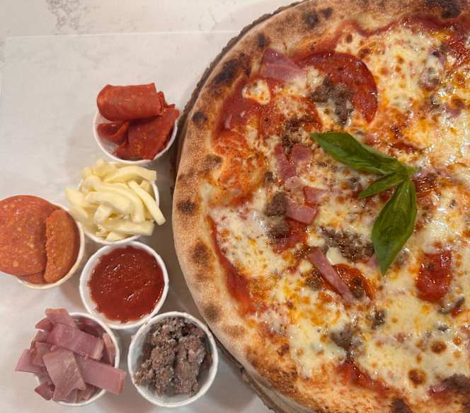 FANZY Pizza & Burger - 6