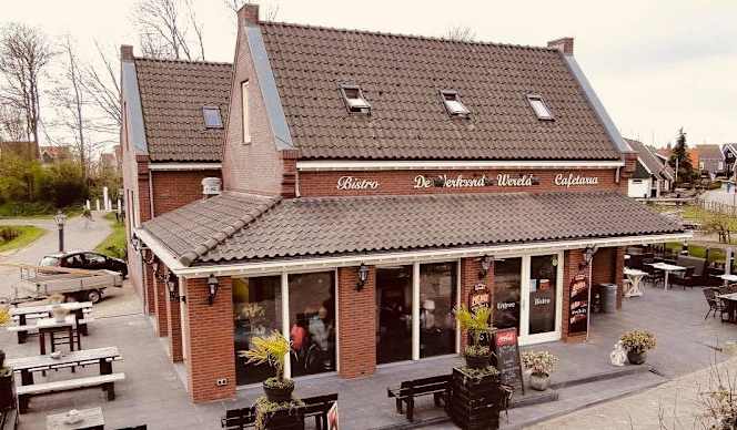 De Verkeerde Wereld - 8