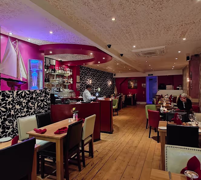 Pavel Indian Restaurant - 5