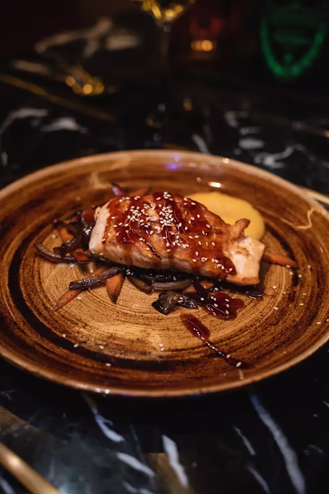 The Secret Garden Restaurant & Lounge Club - 4
