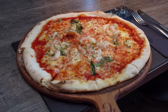 Brasseur Des Grottes Bar Restaurant et Pizzeria - 6