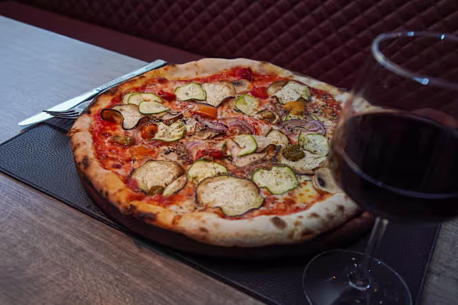 Brasseur Des Grottes Bar Restaurant et Pizzeria - 2