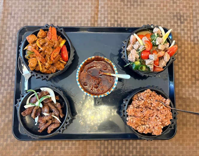 Ristorante Zewdi - Cucina Eritrea e Etiopia - 1