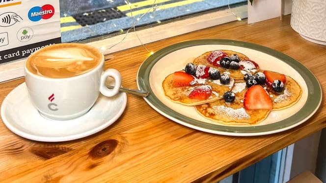 Vintage Café Shoreditch - 2